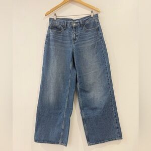 Old Navy Wow Mid Rise Baggy Wide Leg Jeans Size 6